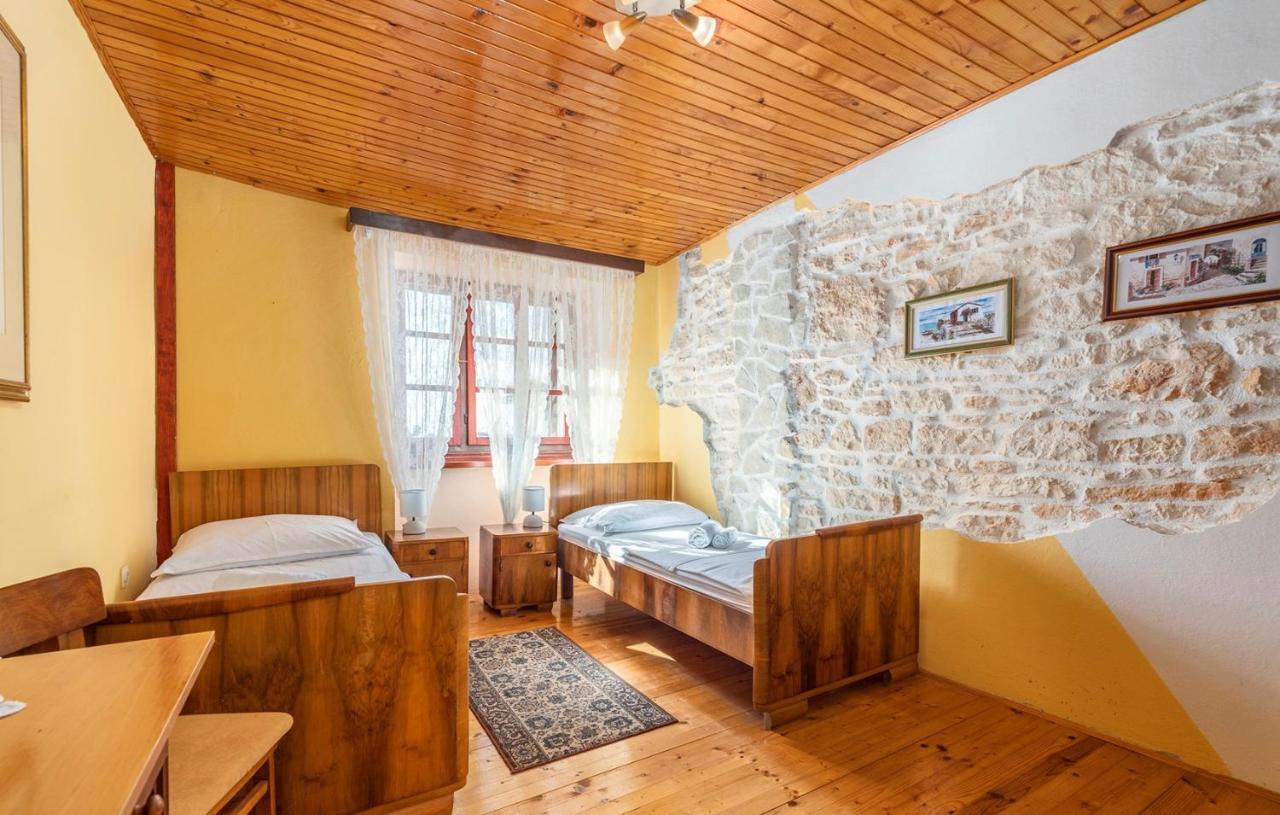 House Peresiji Hotel Room photo